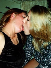 girls kissing megamix 48